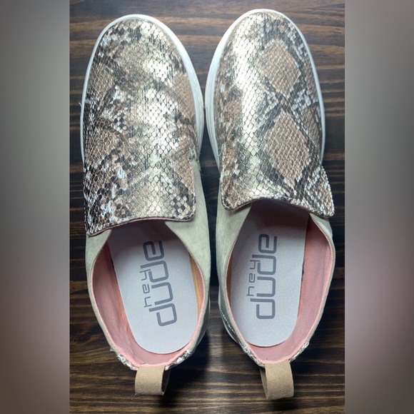 Hey Dude Peyton Womens Size 9 Shoes Snake Brown Athletic Sneaker Lightly Worn - Picture 10 of 10